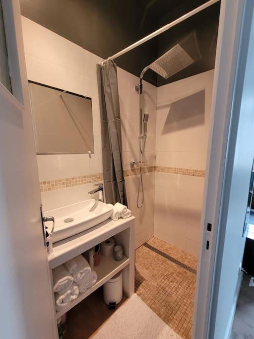 Studio Prive Centre Saint Louis Montargis Εξωτερικό φωτογραφία