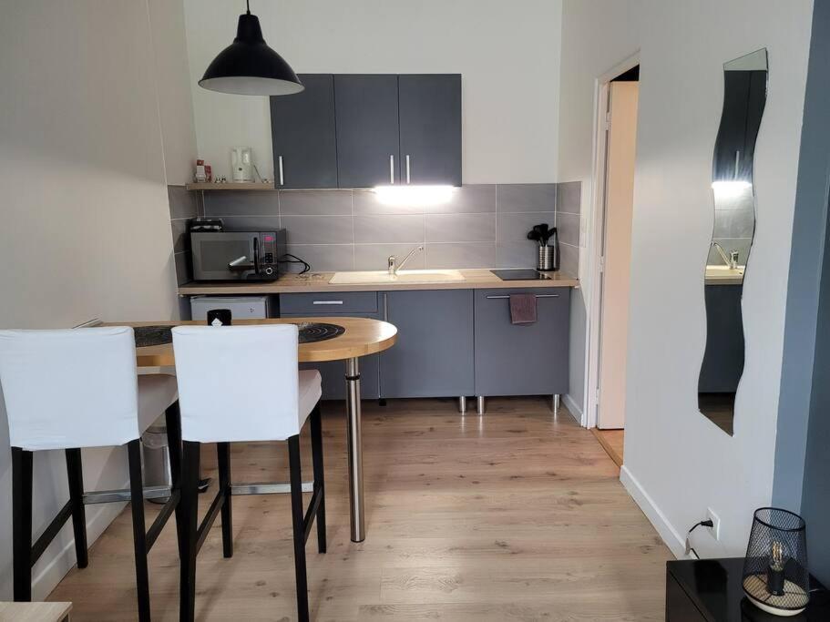 Studio Prive Centre Saint Louis Montargis Εξωτερικό φωτογραφία